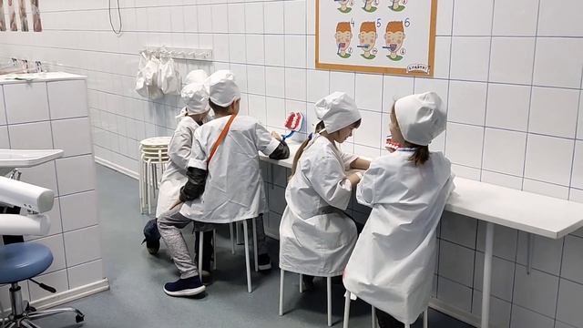 Город профессий. КИДБУРГ. Москва ТЦ Белая Дача. смотреть онлайн