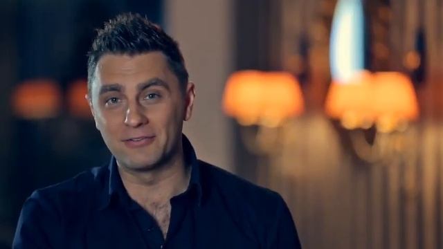 Когда дарить цветы на Свадьбе? — Свадебные советы от Олега Савельева из TOP15MOSCOW смотреть онлайн