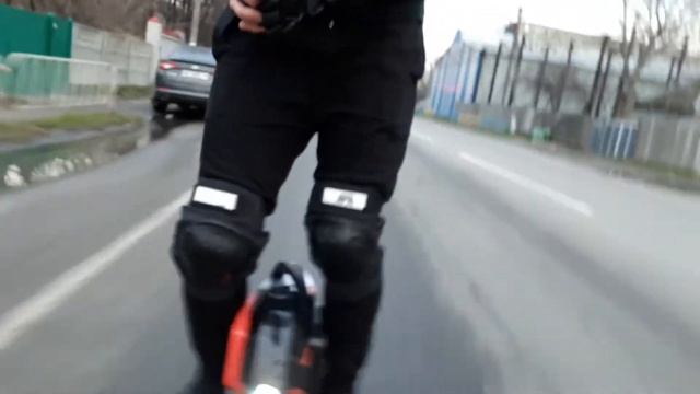 Моноколесо KingSong KS-16. Realniy testdrive po gorodu. смотреть онлайн