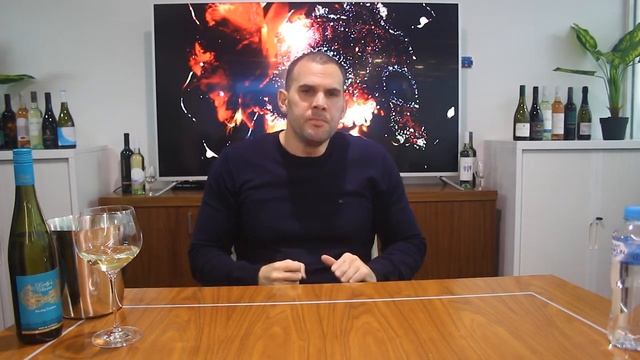 Lady's Secret Riesling Traminer | 30 Seconds Tasting смотреть онлайн