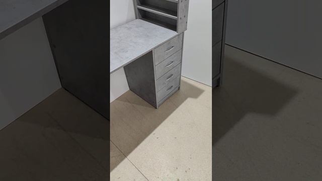 Маникюрный стол МС-121. ЛДСП Egger 