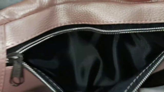 Among us детская сумка бананка для девочки на пояс амонг ас розовая надпись герой смотреть онлайн
