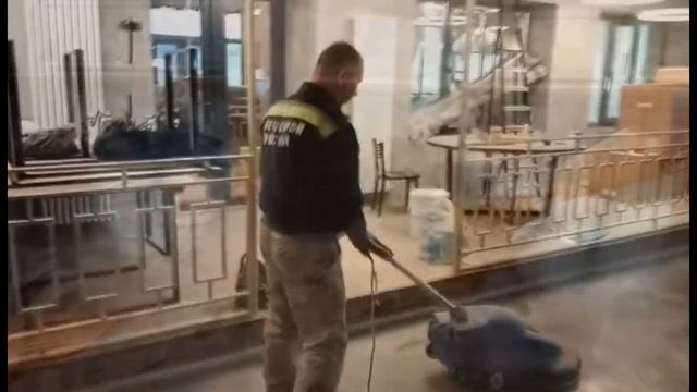 Топинг с поляролью. смотреть онлайн