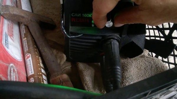 Из сварочного инвертора сделать полуавтомат // Не трудно.