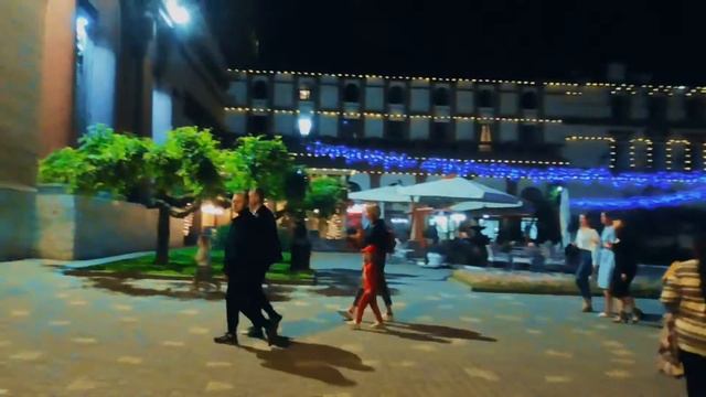 Одесса, Дерибасовская и Ришельевская улицы / Odessa, Deribasovskaya and Rishelievskaya st смотреть онлайн