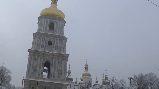 Киев: Софийская Площадь и Софийский Собор 05.12.2014 смотреть онлайн
