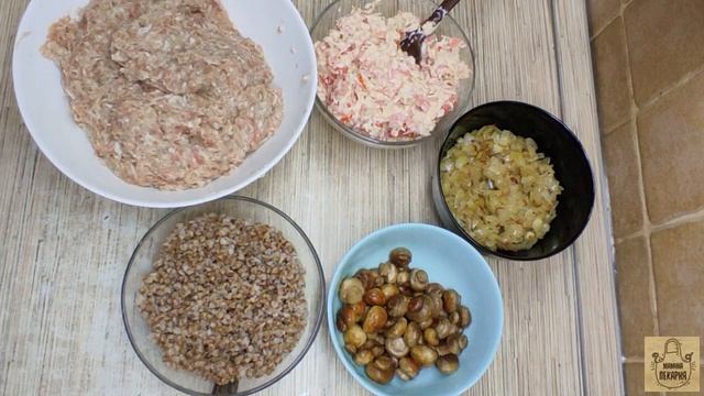 Мясное лукошко + гречка с грибами = отличное блюдо!.mp4 смотреть онлайн
