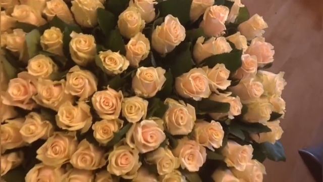 Букет роз - доставка цветов Киев смотреть онлайн