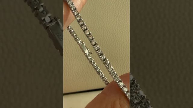Теннисный браслет, бриллианты 2,8 карат #ювелирныеукрашения #бриллианты смотреть онлайн