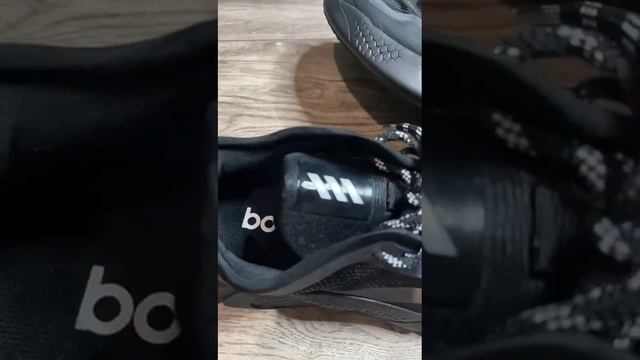 кроссовки адидас черные камуфляж хамелеон Adidas смотреть онлайн