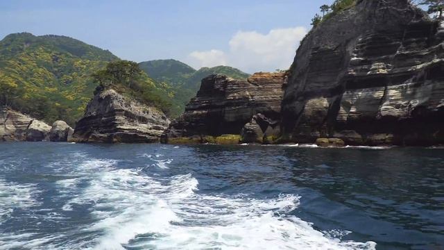 Чеполинки отдыхают. На кораблике в пещеру - Полуостров Изу Путешествие по Японии смотреть онлайн