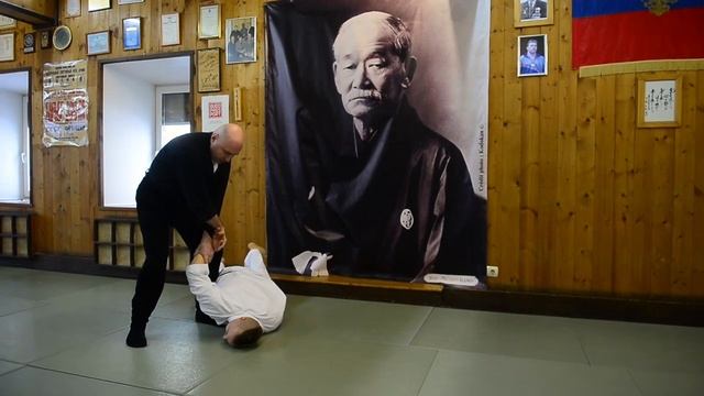 Джиу-джитсу. Техника Туйшоу. TUISHOU-1