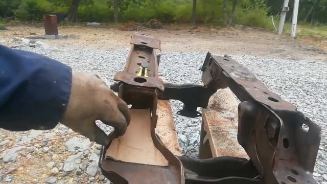 Toyota lite Ace noah. Сварка полуавтоматом. смотреть онлайн