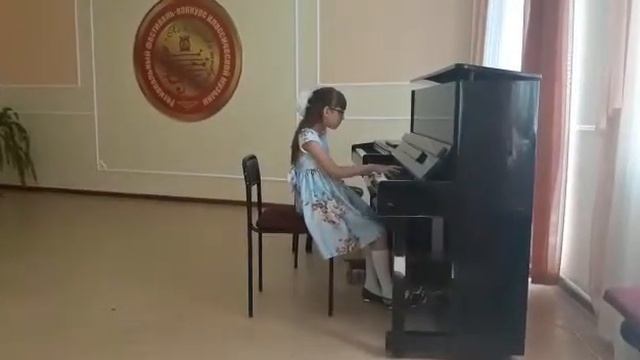 К Элизе+ Вальс для бабушки) смотреть онлайн