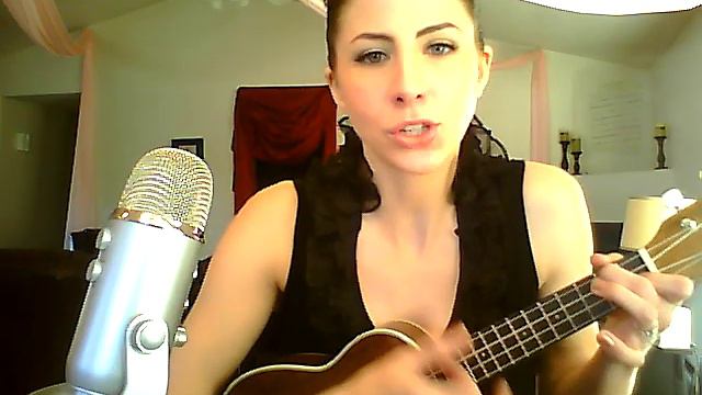 Somewhere Over the Rainbow/Wonderful World Ukulele Cover (Iz) - Emily's 52 Covers Challenge смотреть онлайн