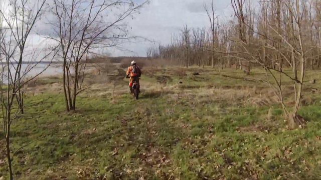 Эндуро прокат.Сломанные деревья.Последний день января. смотреть онлайн