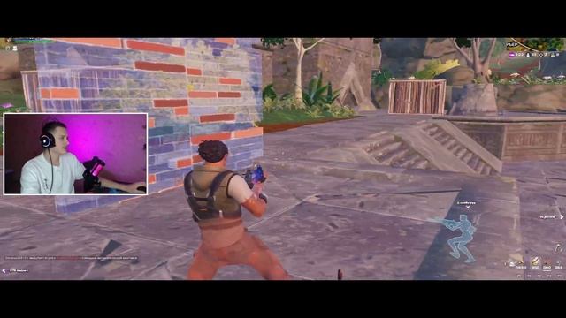 МОИ ДРУЗЬЯ ВПЕРВЫЕ ПРОБУЮТ ИГРАТЬ В FORTNITE смотреть онлайн