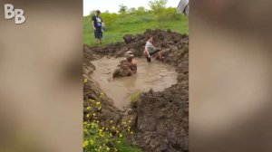 ЛУЧШИЕ ПРИКОЛЫ #56 ПАДЕНИЯ В ГРЯЗЬ