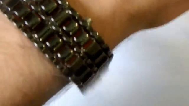 Iron Samurai LED часы смотреть онлайн
