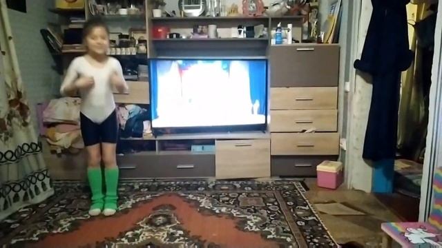 До Міжнародного дня танцю - Зразковий хореографічний ансамбль "Вікторія" смотреть онлайн