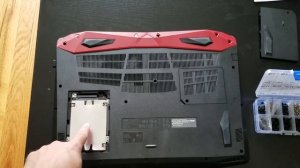 Acer Predator Helios 300 2.5" SSD Install