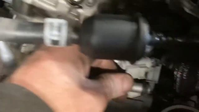 Audi A6 turbo actuator removal смотреть онлайн