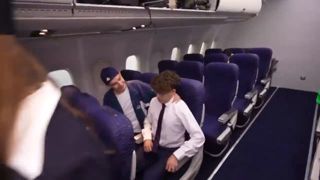 ТИПЫ ЛЮДЕЙ В САМОЛЕТЕ!