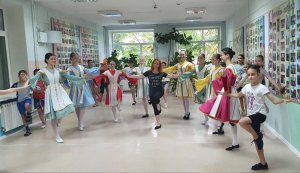 Мастер-класс_Хора Хадера_еврейский народный танец (хоровод) .mp4