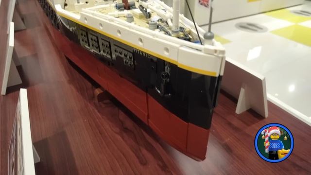 Presentación en LEGO Store Mx del set de la Torre Eiffel смотреть онлайн