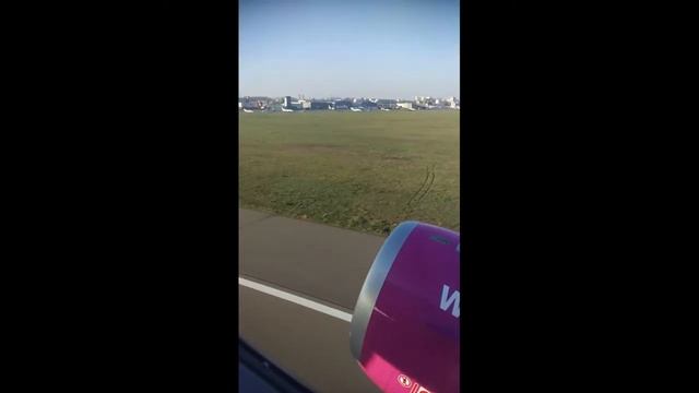 Пристегните ремни безопасности, мы взлетаем... смотреть онлайн