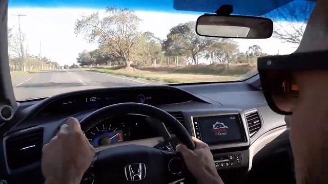 Honda Civic - Civic 2.0 Vs Civic 1.8 - | Acelerando |