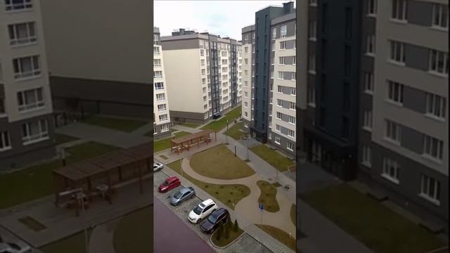 А Из нашего Окошка Только Улица Немножко смотреть онлайн