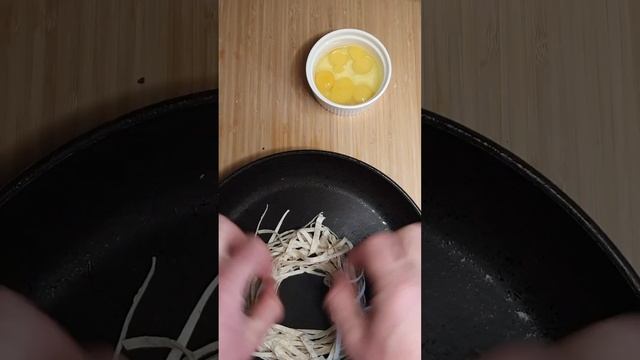 Лаваш и яйца .Готовим завтрак.Lavash and eggs. Cooking breakfast. #food #simple #breakfast #cooking смотреть онлайн