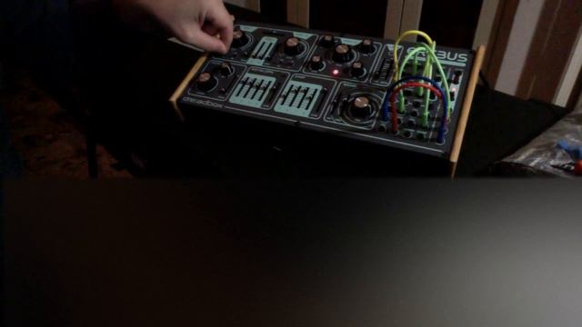 Dreadbox Erebus V3 Whale's Chant Drone смотреть онлайн