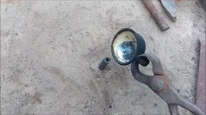 Плавлю Чистое ОЛОВО и ПРИПОЙ выливаю НОВЫЕ прутки .