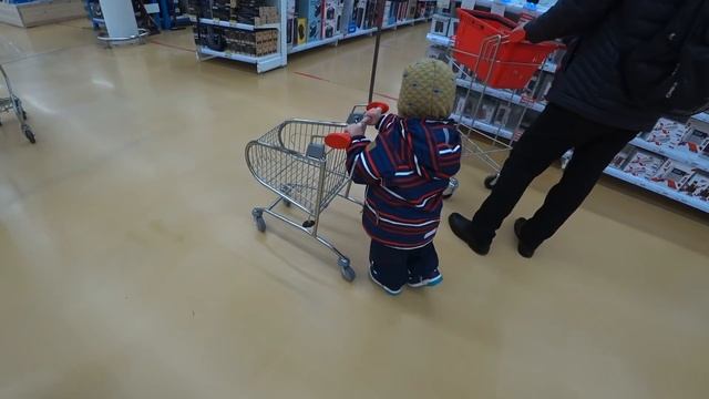 ПЛАНИРУЕМ ДЕЛАТЬ РЕМОНТ КВАРТИРЫ, НО КОГДА ? смотреть онлайн