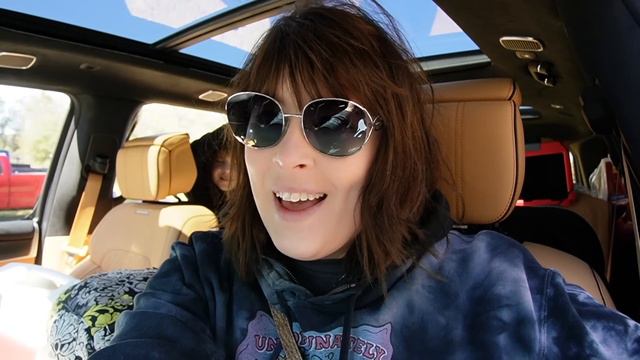 COLD Day At The FLEA MARKET | Coffee and Whatnot | Reselling смотреть онлайн