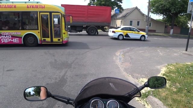 Тест BMW R1100S. Баварский родственник Урала. смотреть онлайн