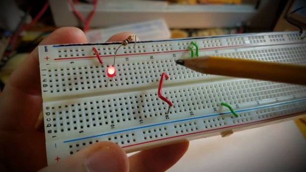 simple electronic circuits | ASMR soft-spoken