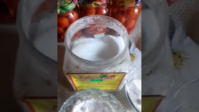 Помидоры в собственном соку. Заготовки на зиму. смотреть онлайн