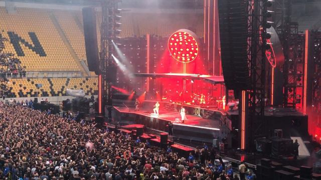 Rammstein - Deutschland 12.06.2019 Dresden смотреть онлайн