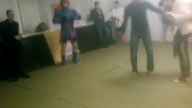 Победил.просто порвал! смотреть онлайн