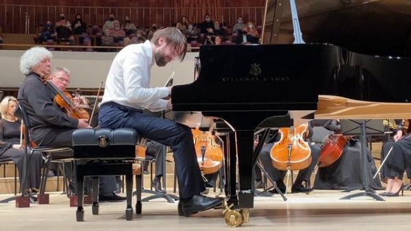 Даниил Трифонов