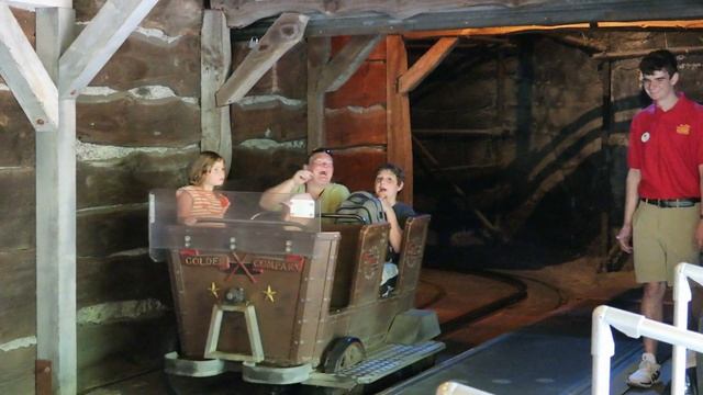 Haunted Hotel Analysis, Funtown Splashtown U.S.A. New-for-2023 Interactive Shooting Dark Ride смотреть онлайн