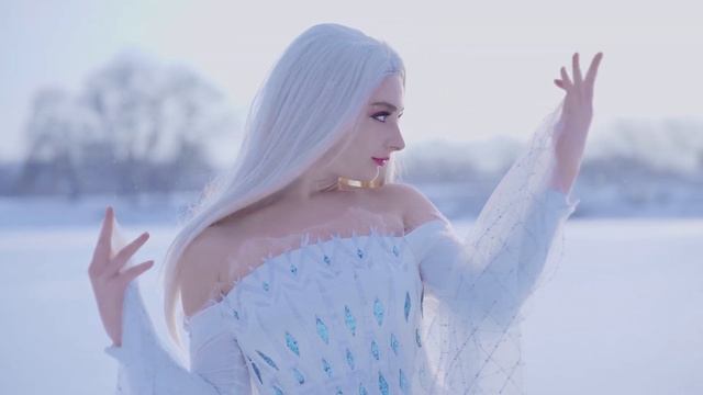 Cosplay Frozen - Elza | Backstage 4К смотреть онлайн
