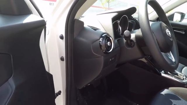2017 Toyota Yaris iA SDN 4DR Schaumburg IL 173497 смотреть онлайн
