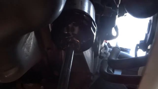 How to change your oil in a Pontiac Vibe or Toyota Matrix or Corolla смотреть онлайн