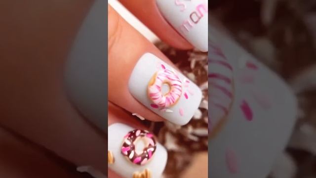 ? Роскошь ?Сладкий и ДОРОГОЙ маникюр на НГ ? #маникюр смотреть онлайн