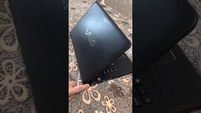 Sony vaio SVE171 CORE 3-го поколения/4gb ram /750gb Hdd /3gb Radeon 7650/DVDRW /Wifi /camera /17.3” смотреть онлайн