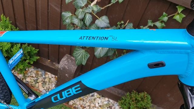 CUBE ATTENTION SL 2021